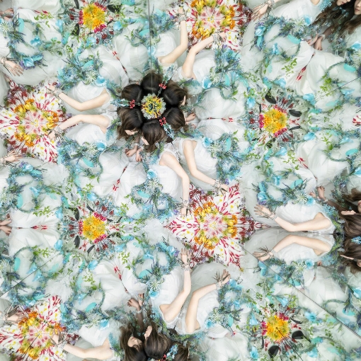 太陽が昇らない世界 - A World Where the Sun Never Rises